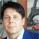 dr Piotr Niemiec